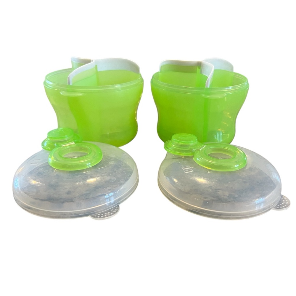 EUC - Munchin Formula Dispensers